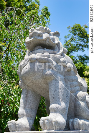 Komainu at Takeisao Shrine in Kyoto 92381643
