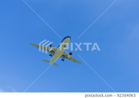 《Airplane》 Airbus A320 (A320ceo family) 《Airplane》 Airbus A320 (A320ceo family) 92384063