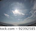 用魚眼鏡頭看到的天空和大海 92392585