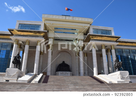 【蒙古烏蘭巴托】蘇赫巴托廣場 92392803