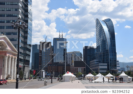 [Mongolia] Ulaanbaatar cityscape 92394252