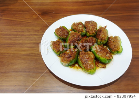 Stuffed peppers 92397954