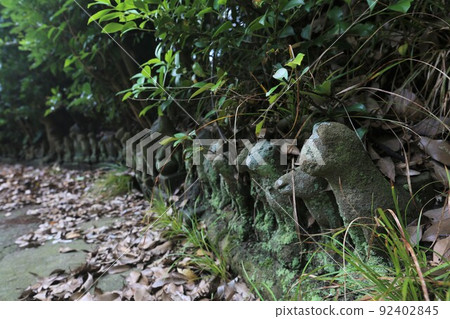 Shiroyama Inari shrine 92402845