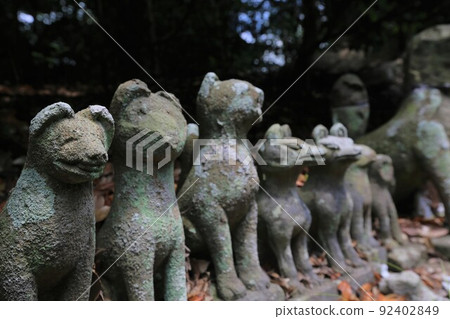 Shiroyama Inari shrine 92402849