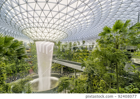 Indoor artificial waterfall at Singapore Changi Airport "Jewel" 92408077