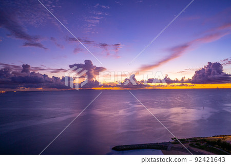 沖繩縣日落魔法時刻海景 沖繩縣日落魔法時刻海景 92421643