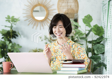 Female telework remote work remote meeting Female telework remote work remote meeting 92422974