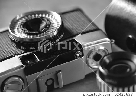 Retro camera Retro camera 92423658