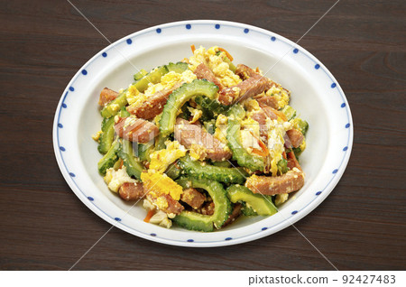 沖繩鄉土料理，苦瓜chanpuru 92427483