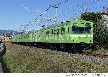 奈良線 103 系列 NS412 編隊所有檢查於 2016 年 3 月 21 日 92430797