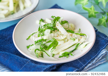 大頭菜的醃菜 大頭菜的醃菜 92432466