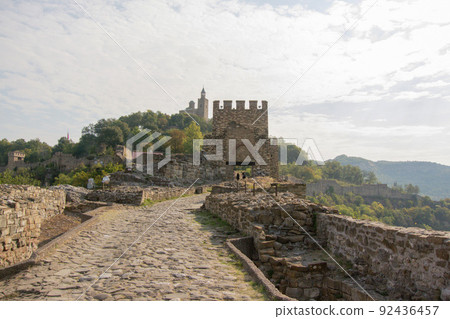 保加利亞歷史中心 Veliko Tarnovo 的 Tsarevets 堡壘 92436457