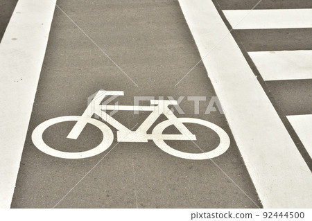 Bicycle crossing in the pedestrian crossing Bicycle crossing in the pedestrian crossing 92444500