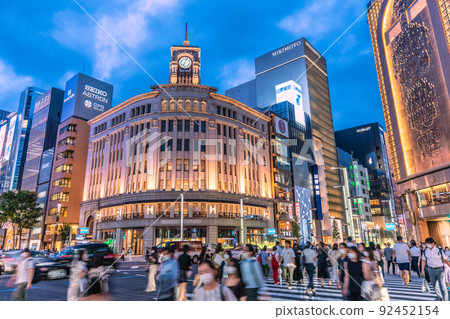 Japan's Tokyo cityscape Over 180,000, the highest number ever in Japan. Nightmare BA.5 ... Tokyo's first over 30,000. Many people in Ginza = July 21 Japan's Tokyo cityscape Over 180,000, the highest number ever in Japan. Nightmare BA.5 ... Tokyo's first over 30,000. Many people in Ginza = July 21 92452154