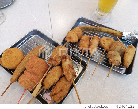 炒豬肉和那迦的串 炒豬肉和那迦的串 92464122