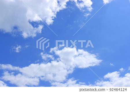 夏日的天空 夏日的天空 92464124