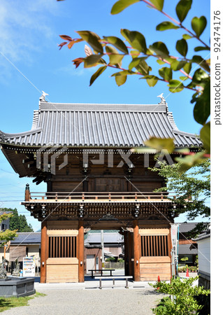 Daishi Niu [Woman Takano Tanjoyama "Jingu-ji Seijoin"] (Niomon) [Taki-cho, Taki-gun, Mie Prefecture] 92474176