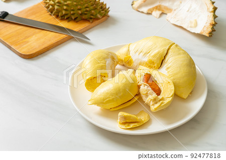 Durian riped and fresh ,durian peel 92477818