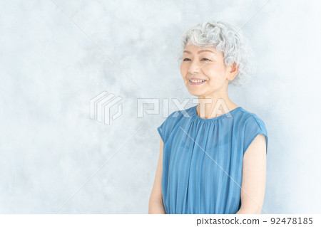 A smiling senior woman A smiling senior woman 92478185