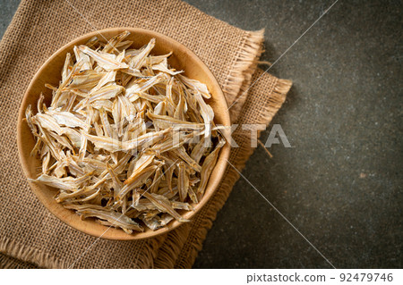 dried small crispy fish dried small crispy fish 92479746