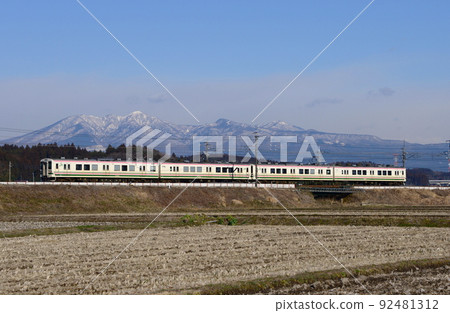 107 series Tohoku line Kataoka Kamasusaka 92481312