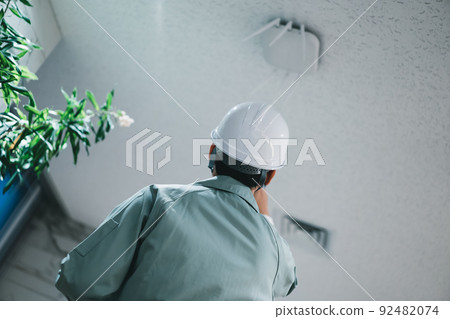 check, checkup, gents 92482074