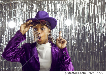 Stunned black woman announce good deal Stunned black woman announce good deal 92482772