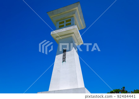 宇多神宮附近的石燈籠狀的宇多崎燈塔(宮崎縣日南市) 宇多神宮附近的石燈籠狀的宇多崎燈塔(宮崎縣日南市) 92484441