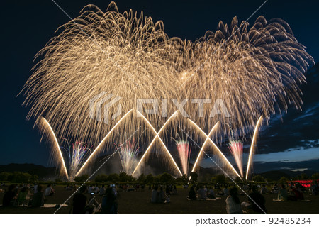 安倍河煙花匯演 安倍河煙花匯演 92485234