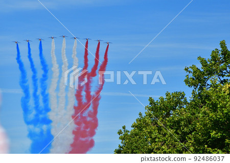 Paris, France. An Air Force aircraft flying in formation at the Bastille Day military parade. Taken on July 14, 2022. 92486037