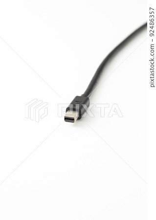 迷你 DP 電纜白色背景 92486357