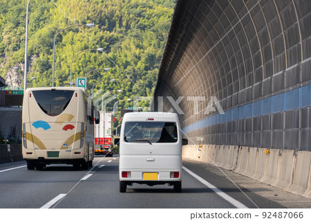 公路駕駛圖片 92487066