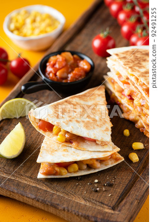 Quesadilla with beans and corn 92491255