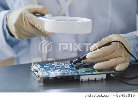 Tech Invention in Engineering Lab Tech Invention in Engineering Lab 92492019