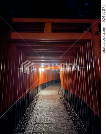京都伏見稻荷神社 京都伏見稻荷神社 92492873