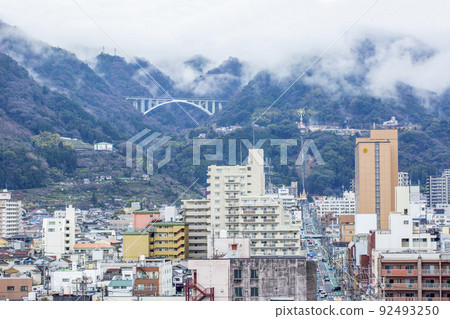Beppu hot spring and mist 92493250