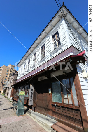 A Japanese-Western eclectic house that remains in the western part of Hakodate, Hokkaido A Japanese-Western eclectic house that remains in the western part of Hakodate, Hokkaido 92494491