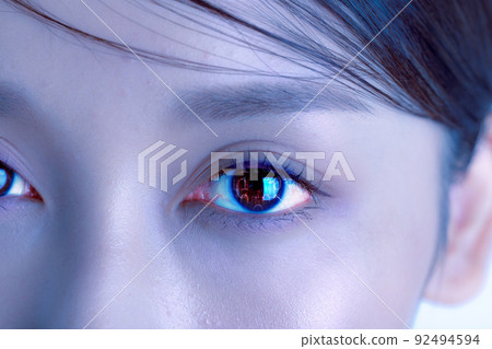 Female eye parts SF 92494594
