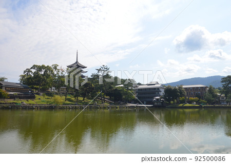 奈良·Sarusawa池塘 奈良·Sarusawa池塘 92500086