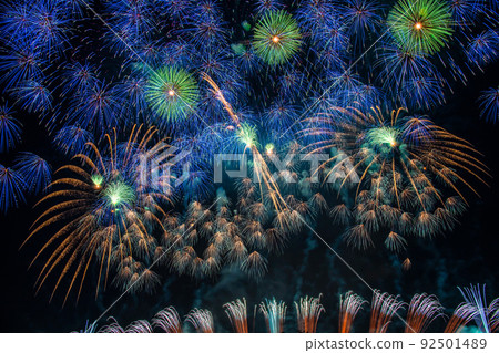 新潟縣長岡市的煙花 92501489