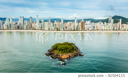 Balneario Camboriu beach 92504115