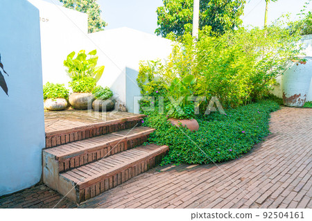 ourdoor brick stair step ourdoor brick stair step 92504161