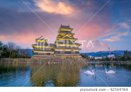 Matsumoto Castle with it is reflection in Matsumoto, Nagano Prefecture, Japan Matsumoto Castle with it is reflection in Matsumoto, Nagano Prefecture, Japan 92504769