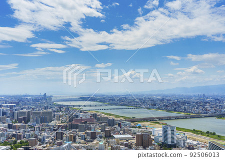 大阪市中心梅田街景淀川[來自梅田藍天大廈] 92506013