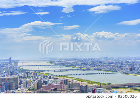大阪市中心梅田街景淀川[來自梅田藍天大廈] 92506020