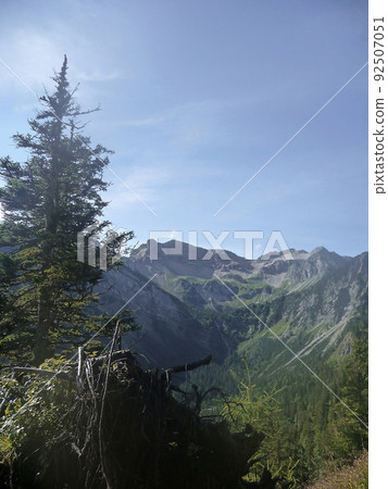 Mountain hiking tour to Soiernspitze mountain, Bavaria, Germany 92507051