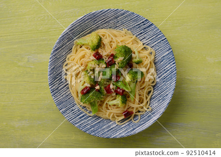 西蘭花 Peperoncino 西蘭花 Peperoncino 92510414