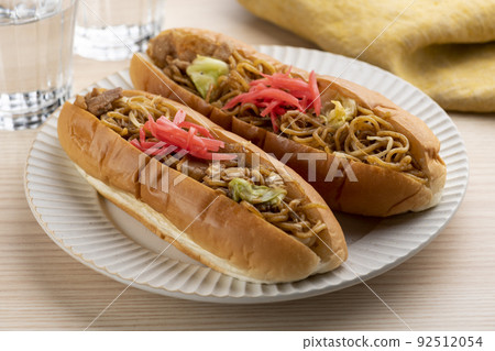 醬香炒麵麵包 92512054