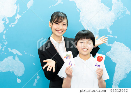 英語教室（藍色背景，老師，學生，英語卡片 92512952