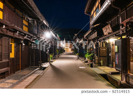 飛Tak高山老城鎮夜景 飛Tak高山老城鎮夜景 92514915